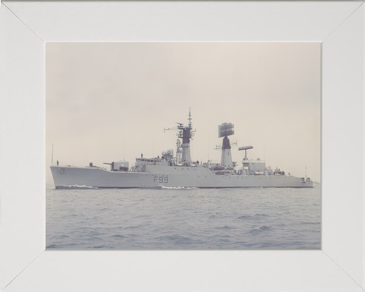 HMS Lincoln F99 Salisbury Class Frigate Port Beam View Photo Print - Posters, Prints, & Visual Artwork - by Hampshire Prints (image 5 of 9)