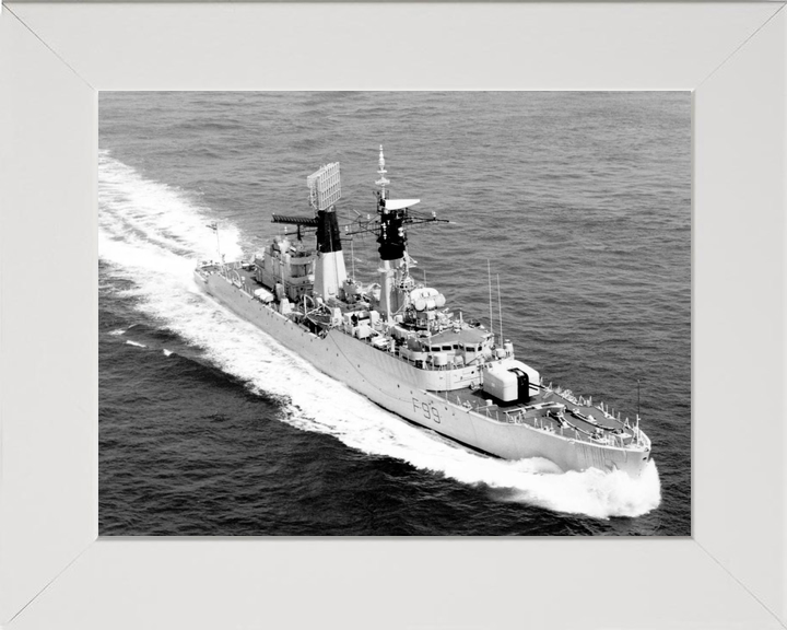 HMS Lincoln F99 Salisbury Class Frigate High Starboard Bow View Photo Print - Posters, Prints, & Visual Artwork - by Hampshire Prints (image 5 of 9)