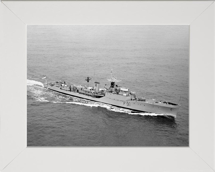 HMS Murray F91 Blackwood Class Frigate Starboard View Photo Print - Posters, Prints, & Visual Artwork - by Hampshire Prints (image 5 of 9)