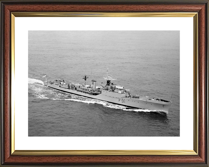 HMS Murray F91 Blackwood Class Frigate Starboard View Photo Print - Posters, Prints, & Visual Artwork - by Hampshire Prints (image 8 of 9)
