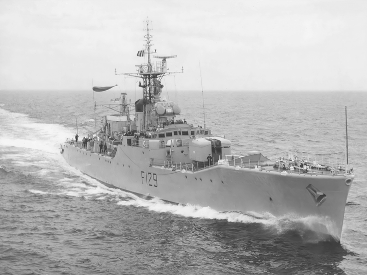 HMS Rhyl F129 Rothesay Class Frigate Starboard Bow View Photo Print - Posters, Prints, & Visual Artwork - by Hampshire Prints (image 1 of 9)