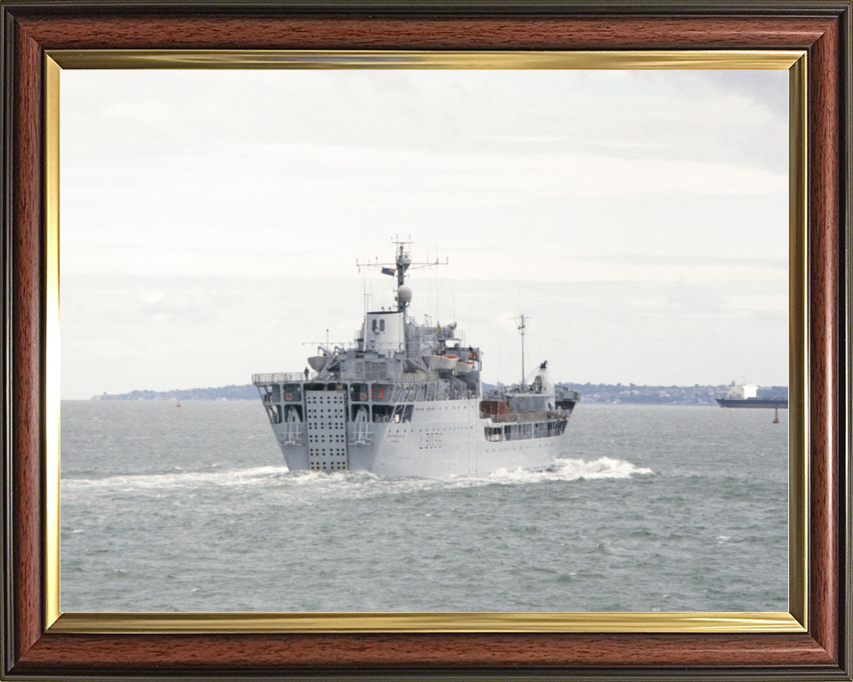 RFA Sir Percivale L3036 Round Table Class Ship August 1985 Photo Print - Posters, Prints, & Visual Artwork - by Hampshire Prints (image 9 of 9)