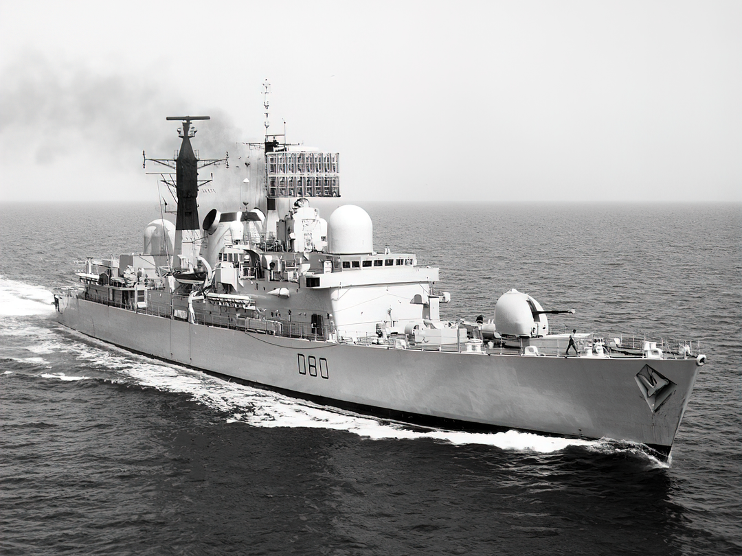 HMS Sheffield D80 Type 42 Destroyer 1975 Photo Print - Posters, Prints, & Visual Artwork - by Hampshire Prints (image 1 of 9)