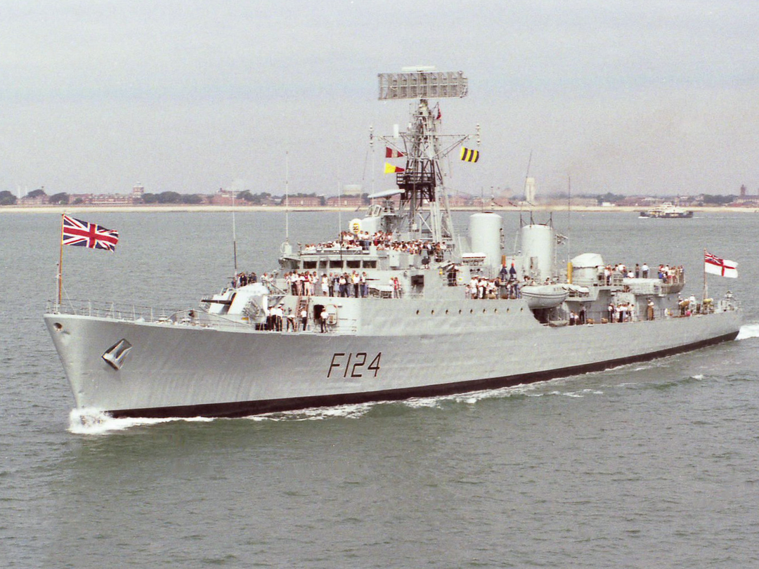 HMS Zulu F124 Tribal Class Frigate 1983 Photo Print - Posters, Prints, & Visual Artwork - by Hampshire Prints (image 1 of 9)