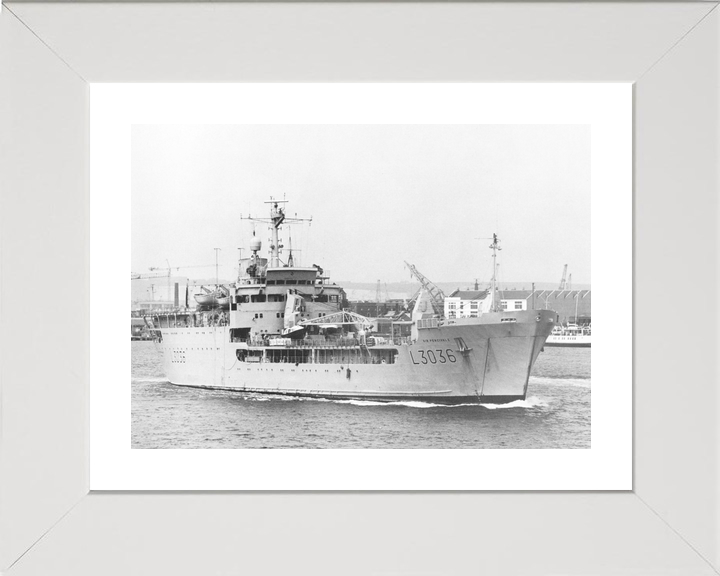 RFA Sir Percivale L3036 Round Table Class Ship 1982 Photo Print - Posters, Prints, & Visual Artwork - by Hampshire Prints (image 4 of 9)