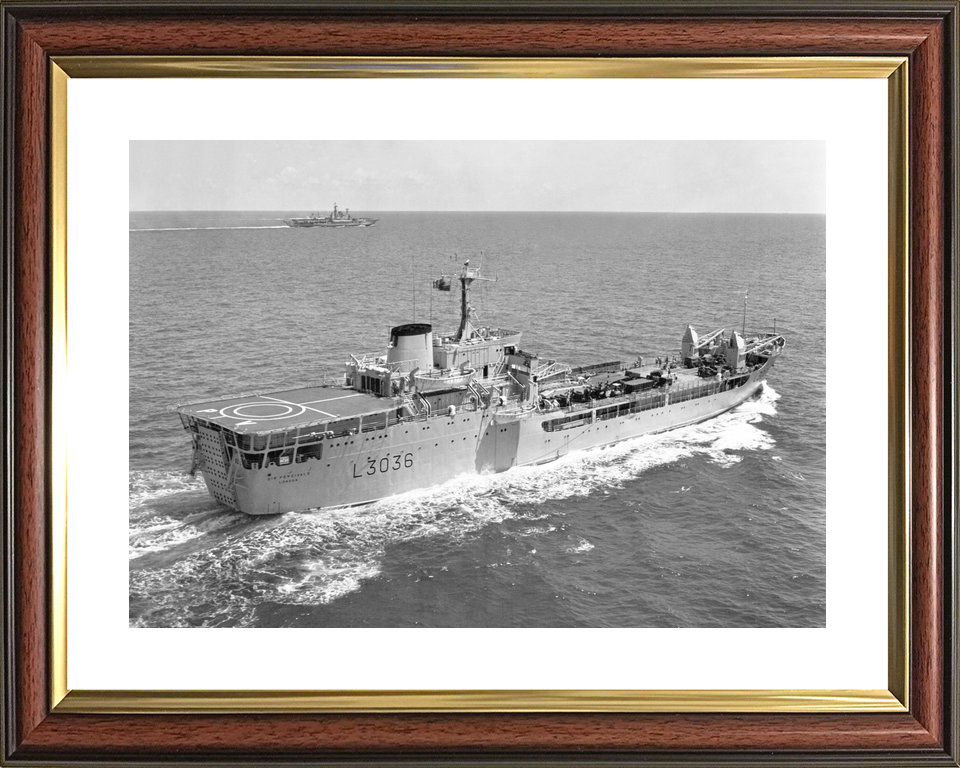 RFA Sir Percivale L3036 Round Table Class Ship 1975 Photo Print - Posters, Prints, & Visual Artwork - by Hampshire Prints (image 8 of 9)