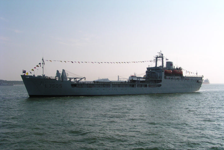RFA Sir Tristram L3505 | Photo Print | Framed Print | Round Table Class | Royal Fleet Auxiliary Hampshire Prints