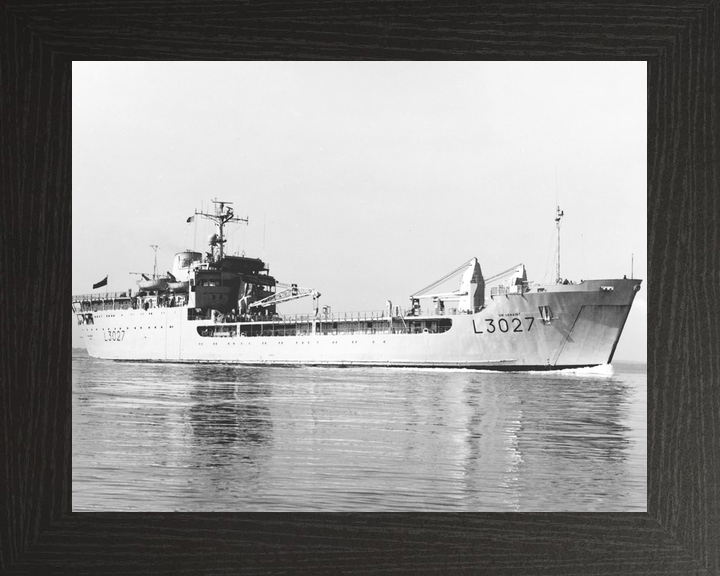 RFA Sir Geraint L3027 Round Table Class Ship 1984 Photo Print - Posters, Prints, & Visual Artwork - by Hampshire Prints (image 3 of 9)