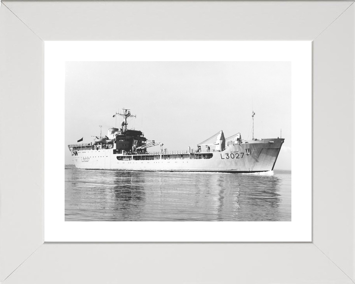 RFA Sir Geraint L3027 Round Table Class Ship 1984 Photo Print - Posters, Prints, & Visual Artwork - by Hampshire Prints (image 4 of 9)