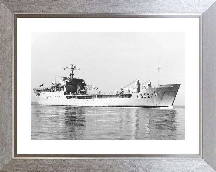 RFA Sir Geraint L3027 Round Table Class Ship 1984 Photo Print - Posters, Prints, & Visual Artwork - by Hampshire Prints (image 6 of 9)