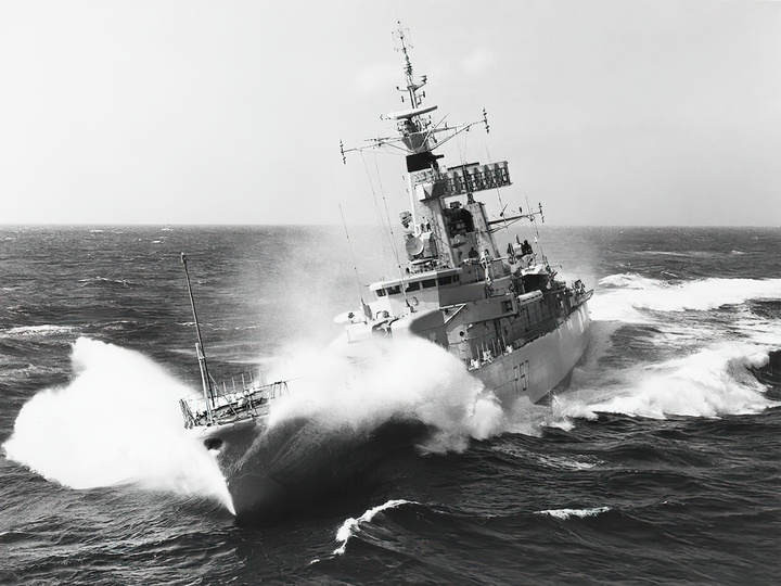HMS Andromeda (F57) Royal Navy Leander Class Frigate In Rough Seas Photo Print Wall Art Decor Posters, Prints, & Visual Artwork Hampshire Prints 6 x 4 No Frame No