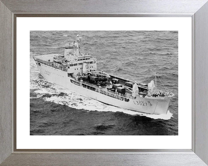 RFA Sir Geraint L3027 Round Table Class Ship 1986 Photo Print - Posters, Prints, & Visual Artwork - by Hampshire Prints (image 6 of 9)