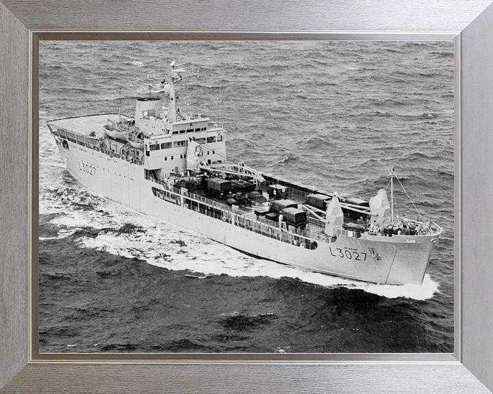 RFA Sir Geraint L3027 Round Table Class Ship 1986 Photo Print - Posters, Prints, & Visual Artwork - by Hampshire Prints (image 7 of 9)