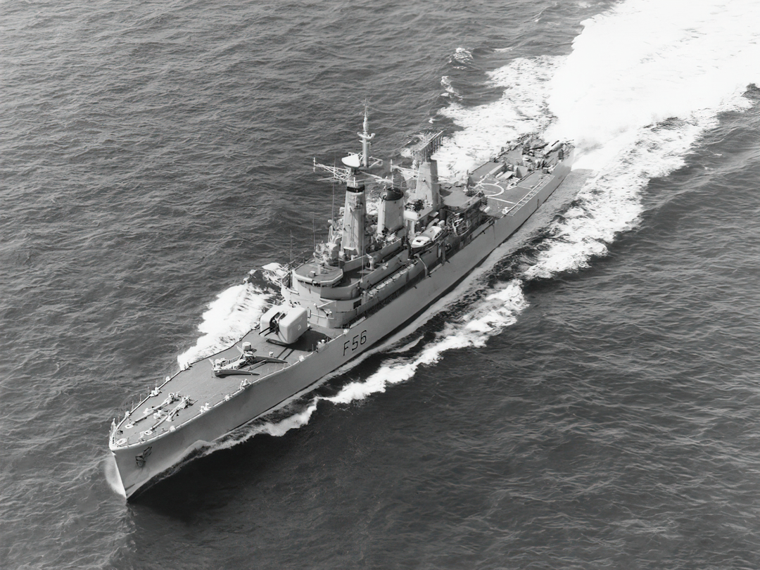 HMS Argonaut (F56) Royal Navy Leander Class Frigate From The Air Photo Print Wall Art Decor Posters, Prints, & Visual Artwork Hampshire Prints 6 x 4 No Frame No