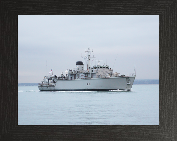 HMS Ledbury M30 Hunt Class Minesweeper Photo Print - Posters, Prints, & Visual Artwork - by Hampshire Prints (image 3 of 9)