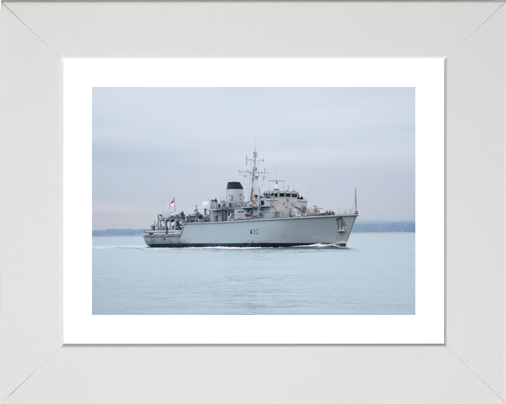 HMS Ledbury M30 Hunt Class Minesweeper Photo Print - Posters, Prints, & Visual Artwork - by Hampshire Prints (image 4 of 9)