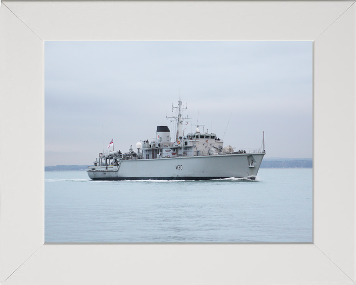 HMS Ledbury M30 Hunt Class Minesweeper Photo Print - Posters, Prints, & Visual Artwork - by Hampshire Prints (image 5 of 9)