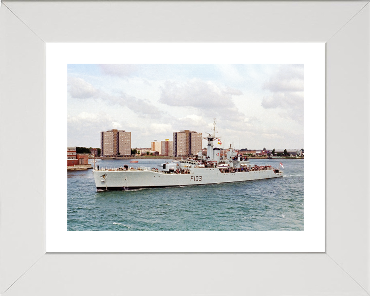 HMS Lowestoft F103 Rothesay Class Frigate Photo Print - Posters, Prints, & Visual Artwork - by Hampshire Prints (image 4 of 9)