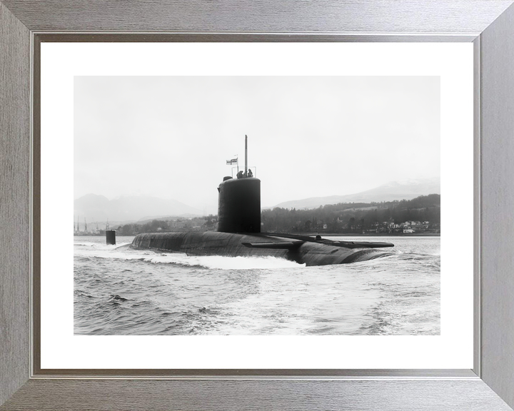 HMS Resolution S22 Resolution Class Submarine Paying Off Photo Print - Posters, Prints, & Visual Artwork - by Hampshire Prints (image 6 of 9)