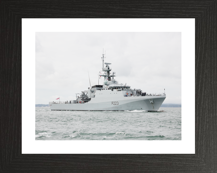 HMS Medway P223 River Class Patrol Vessel Photo Print - Posters, Prints, & Visual Artwork - by Hampshire Prints (image 2 of 9)