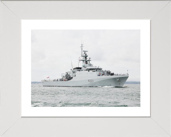 HMS Medway P223 River Class Patrol Vessel Photo Print - Posters, Prints, & Visual Artwork - by Hampshire Prints (image 4 of 9)