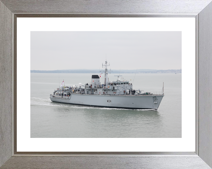 HMS Middleton M34 Hunt Class Mine Warfare Vessel Entering Harbour Photo Print - Posters, Prints, & Visual Artwork - by Hampshire Prints (image 6 of 9)