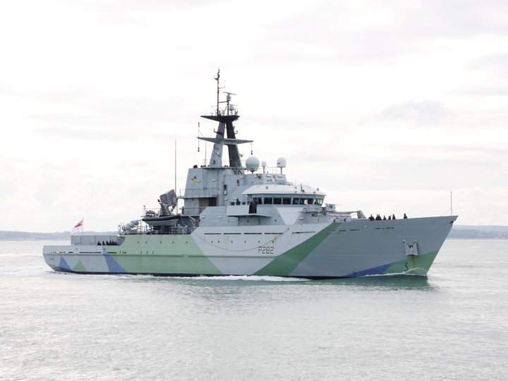 HMS Severn P282 River Class Patrol Vessel Underway Photo Print - Posters, Prints, & Visual Artwork - by Hampshire Prints (image 1 of 9)