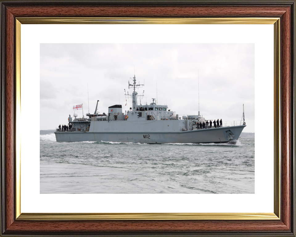 HMS Shoreham M112 Sandown Class Minehunter Starboard Beam View Photo Print - Posters, Prints, & Visual Artwork - by Hampshire Prints (image 8 of 9)