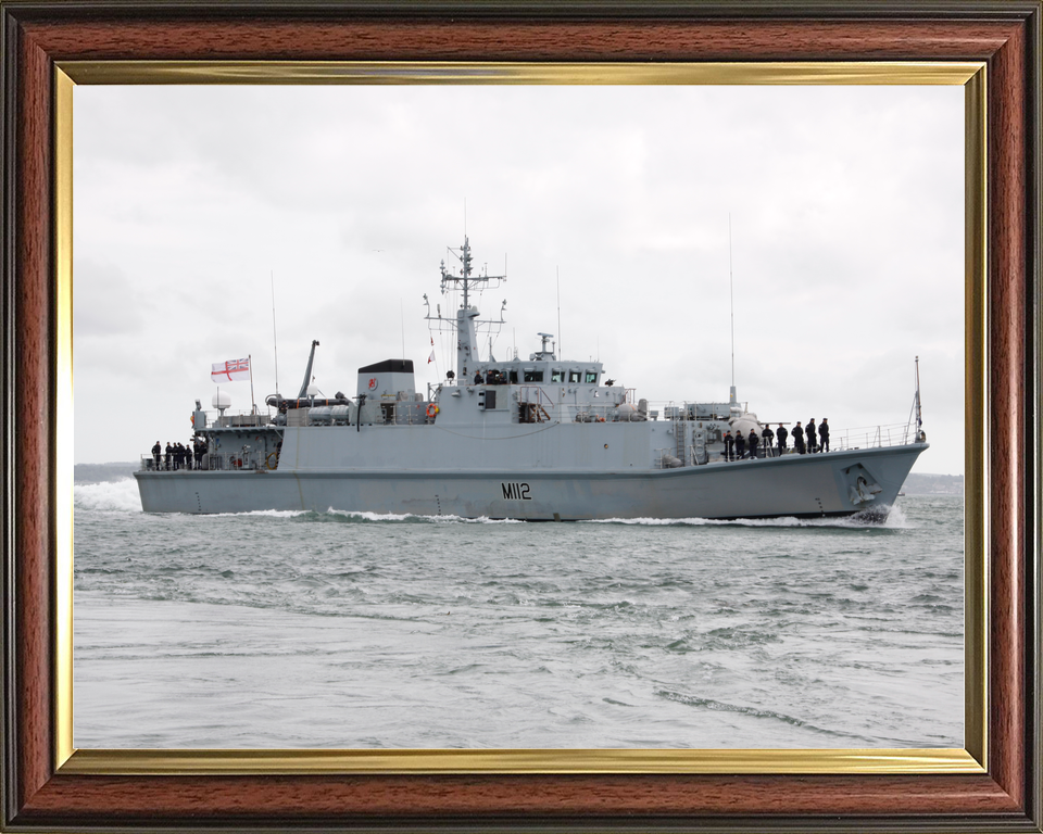 HMS Shoreham M112 Sandown Class Minehunter Starboard Beam View Photo Print - Posters, Prints, & Visual Artwork - by Hampshire Prints (image 9 of 9)