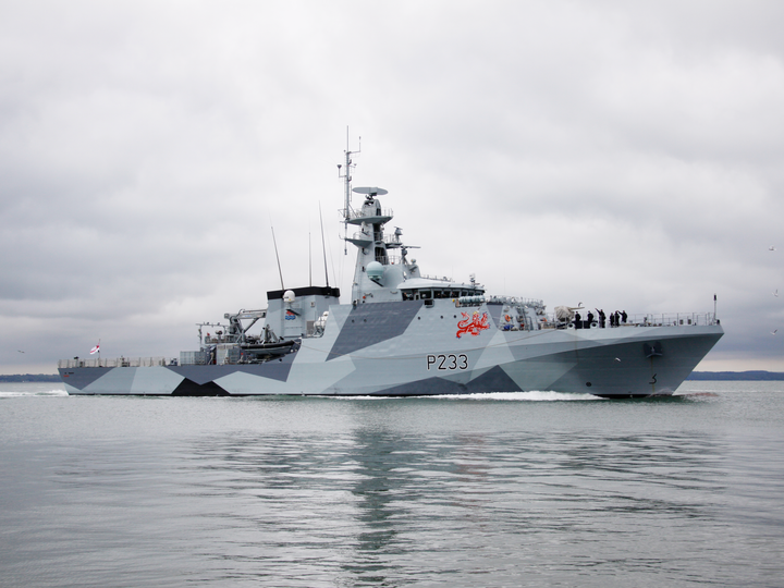 HMS Tamar P233 River Class Patrol Vessel Photo Print - Posters, Prints, & Visual Artwork - by Hampshire Prints (image 1 of 9)