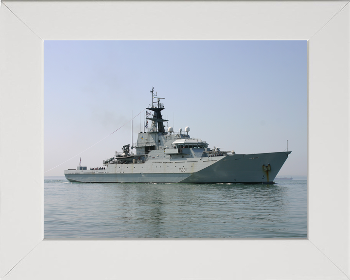 HMS Tyne P281 River Class Patrol Vessel Photo Print - Posters, Prints, & Visual Artwork - by Hampshire Prints (image 5 of 9)