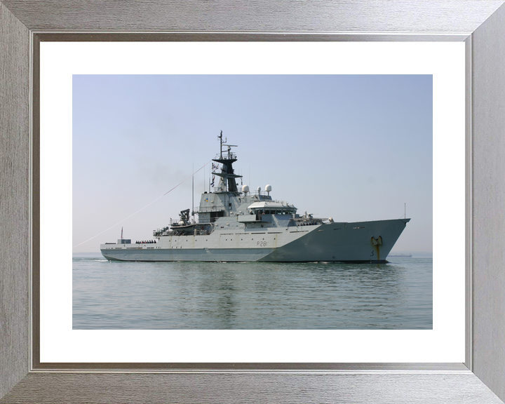 HMS Tyne P281 River Class Patrol Vessel Photo Print - Posters, Prints, & Visual Artwork - by Hampshire Prints (image 6 of 9)