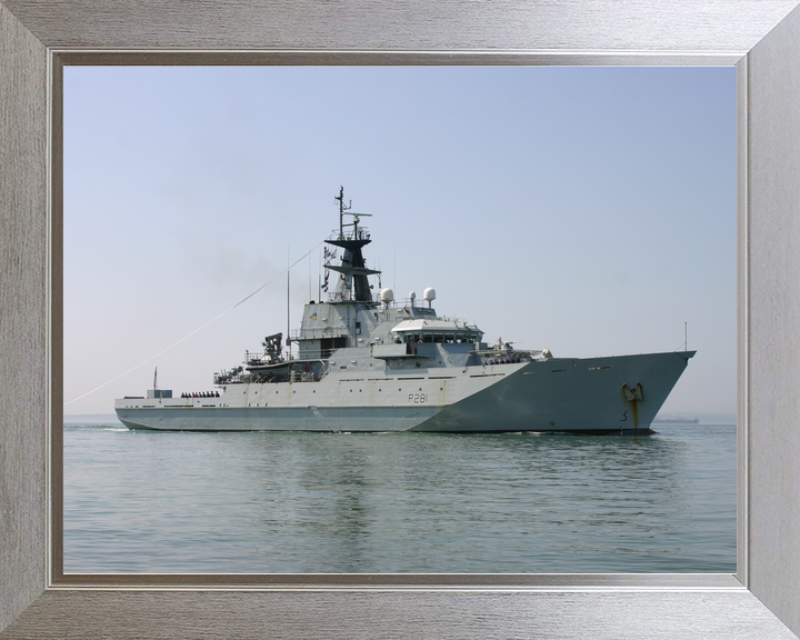 HMS Tyne P281 River Class Patrol Vessel Photo Print - Posters, Prints, & Visual Artwork - by Hampshire Prints (image 7 of 9)