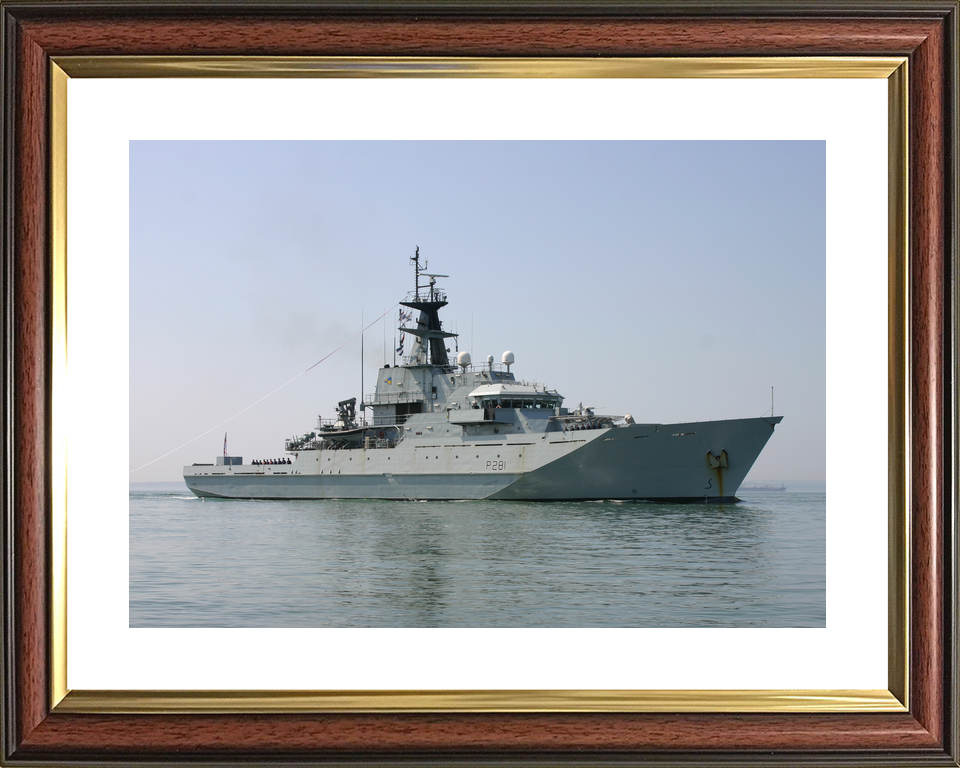HMS Tyne P281 River Class Patrol Vessel Photo Print - Posters, Prints, & Visual Artwork - by Hampshire Prints (image 8 of 9)