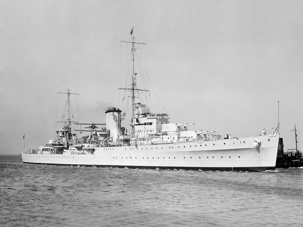 HMS Achilles C70 Leander Class Light Cruiser Starboard View