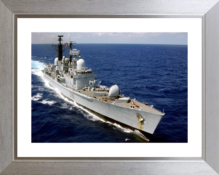 HMS Manchester D95 Type 42 Destroyer November 2003 Starboard Bow View Photo Print - Posters, Prints, & Visual Artwork - by Hampshire Prints (image 6 of 9)