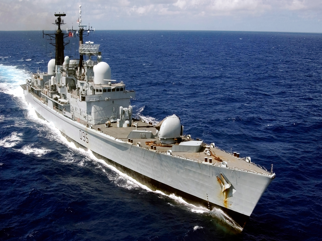 HMS Manchester D95 Type 42 Destroyer November 2003 Starboard Bow View Photo Print - Posters, Prints, & Visual Artwork - by Hampshire Prints (image 1 of 9)