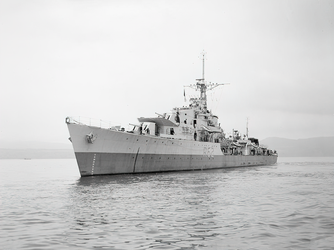 HMS Cassandra (R62) Royal Navy C Class Destroyer Port Bow View Photo Print Wall Art Decor Posters, Prints, & Visual Artwork Hampshire Prints 6 x 4 No Frame No
