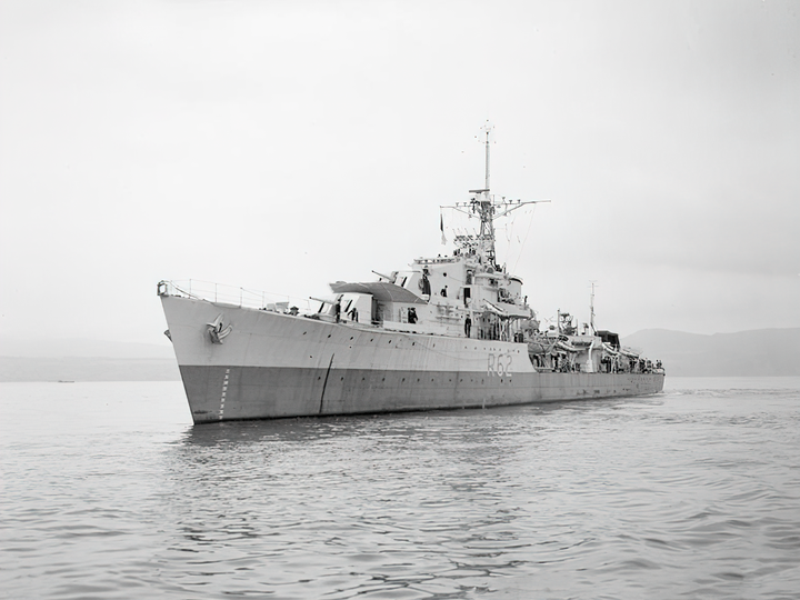 HMS Cassandra (R62) Royal Navy C Class Destroyer Port Bow View Photo Print Wall Art Decor Posters, Prints, & Visual Artwork Hampshire Prints 6 x 4 No Frame No