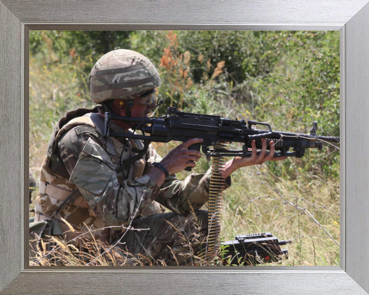 Royal Marine Commando Exercise Platinum Lion 15 Photo Print - 40 Commando Posters, Prints, & Visual Artwork Hampshire Prints 10 x 8 Silver Frame No