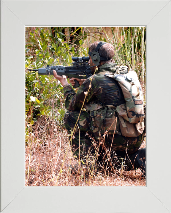 Royal Marine Commando During Exercise Green Osprey 2005 Photo Print - 40 Commando Posters, Prints, & Visual Artwork Hampshire Prints 10 x 8 White Frame No