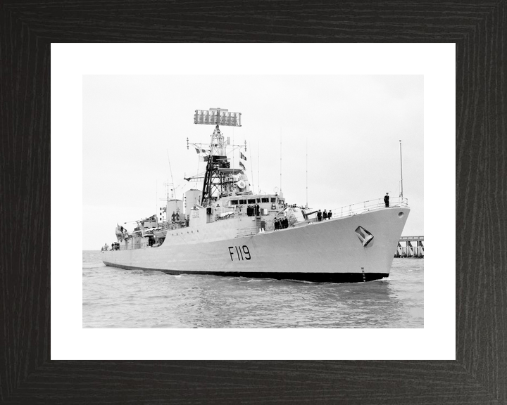 HMS Eskimo (F119) Royal Navy Tribal Class Frigate Entering Harbour Photo Print Wall Art Decor - Posters, Prints, & Visual Artwork - by Hampshire Prints (image 2 of 9)