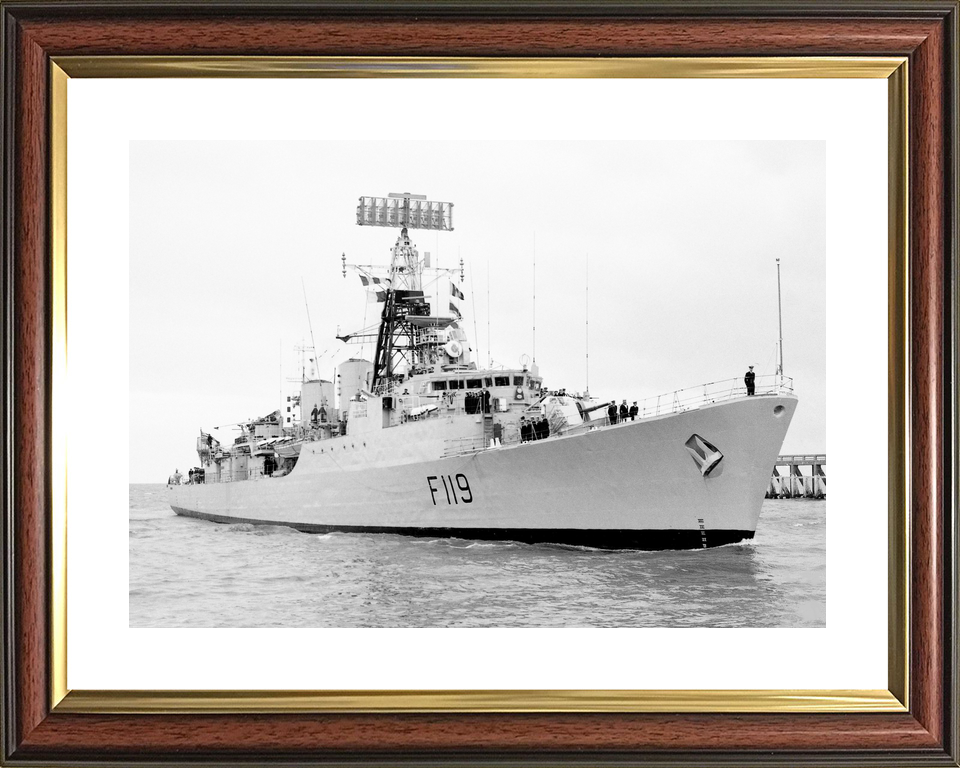 HMS Eskimo (F119) Royal Navy Tribal Class Frigate Entering Harbour Photo Print Wall Art Decor - Posters, Prints, & Visual Artwork - by Hampshire Prints (image 8 of 9)