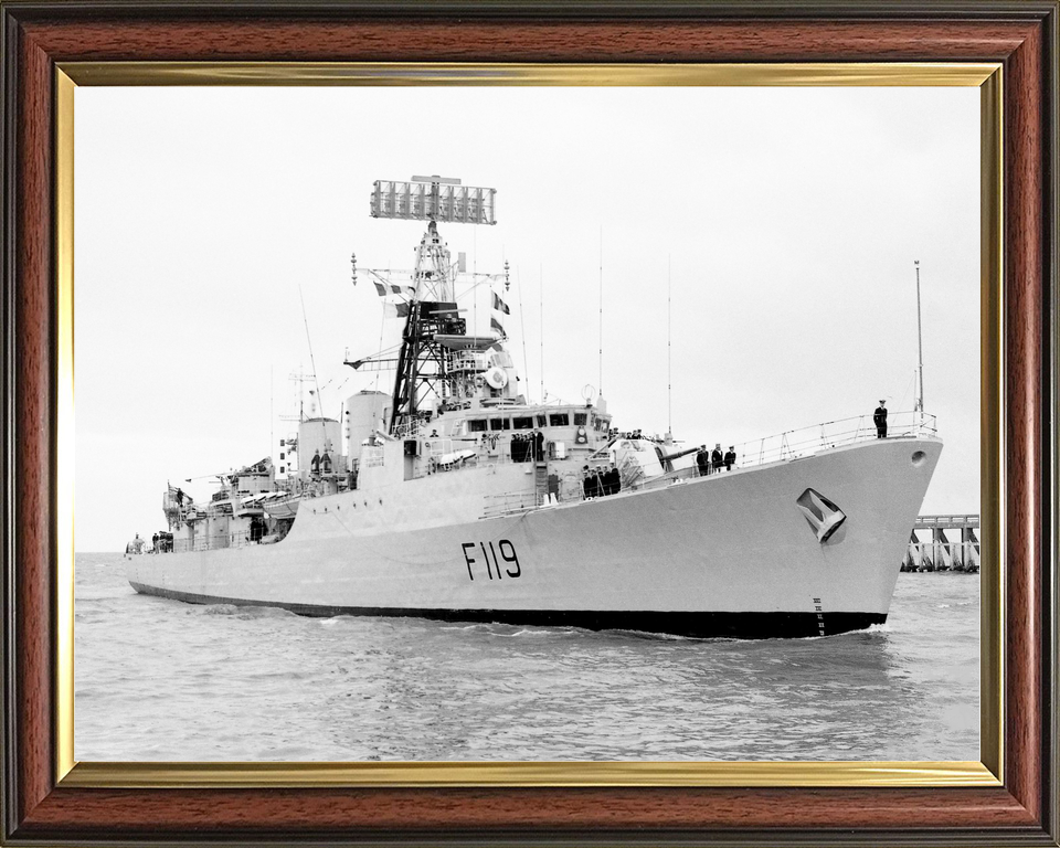 HMS Eskimo (F119) Royal Navy Tribal Class Frigate Entering Harbour Photo Print Wall Art Decor - Posters, Prints, & Visual Artwork - by Hampshire Prints (image 9 of 9)