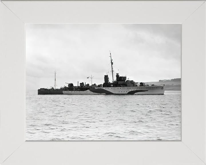 HMS Fleetwood (U47) Royal Navy Grimsby Class Sloop Starboard View Photo Print Wall Art Decor - Posters, Prints, & Visual Artwork - by Hampshire Prints (image 5 of 9)