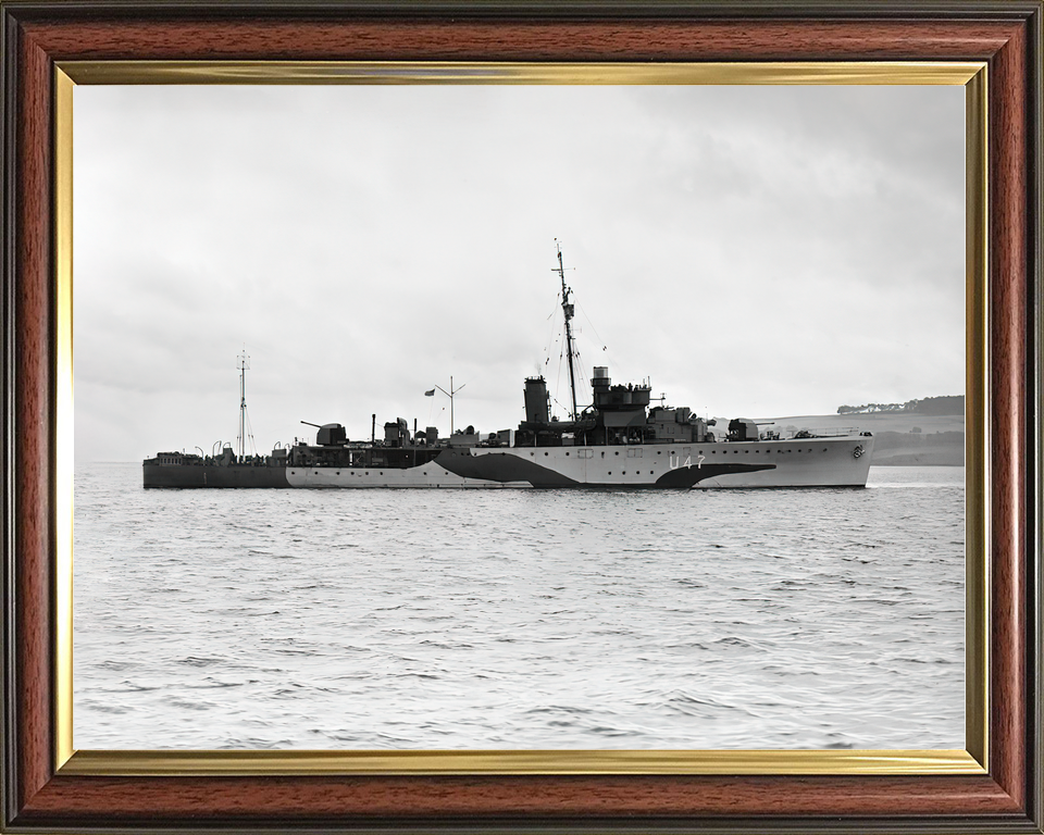 HMS Fleetwood (U47) Royal Navy Grimsby Class Sloop Starboard View Photo Print Wall Art Decor - Posters, Prints, & Visual Artwork - by Hampshire Prints (image 9 of 9)