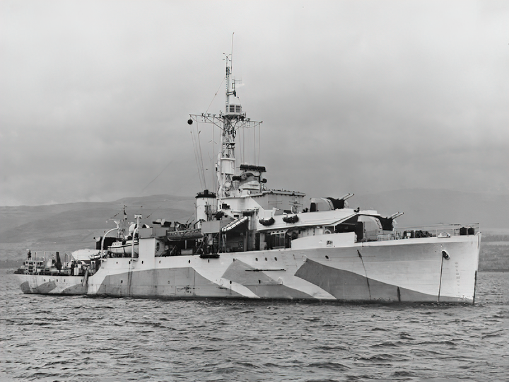 HMS Amethyst (F116) Royal Navy Black Swan Class Sloop Warship Starboard View Photo Print Wall Art Decor Posters, Prints, & Visual Artwork Hampshire Prints 6 x 4 No Frame No