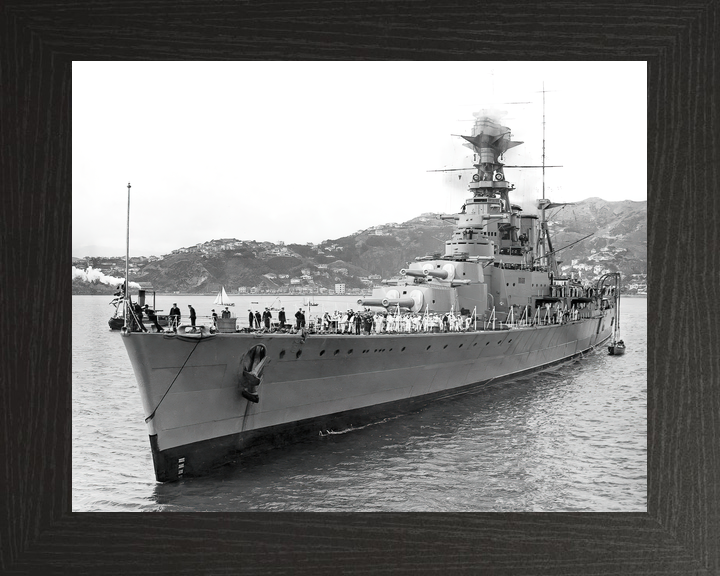 HMS Hood (51) Royal Navy Admiral Class Battlecruiser Leaving Harbour Photo Print Wall Art Decor - Posters, Prints, & Visual Artwork - by Hampshire Prints (image 3 of 9)