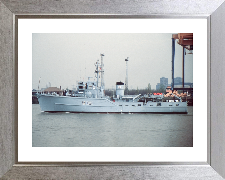 HMS Iveston M1151 Ton Class Minesweeper March 1990 Photo Print - Posters, Prints, & Visual Artwork - by Hampshire Prints (image 6 of 9)