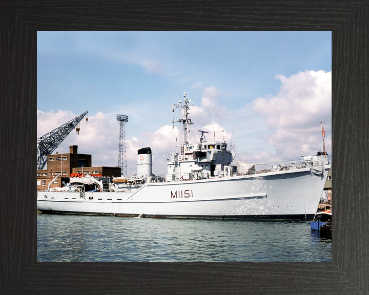 HMS Iveston M1151 Ton Class Minesweeper 1987 Photo Print - Posters, Prints, & Visual Artwork - by Hampshire Prints (image 3 of 9)